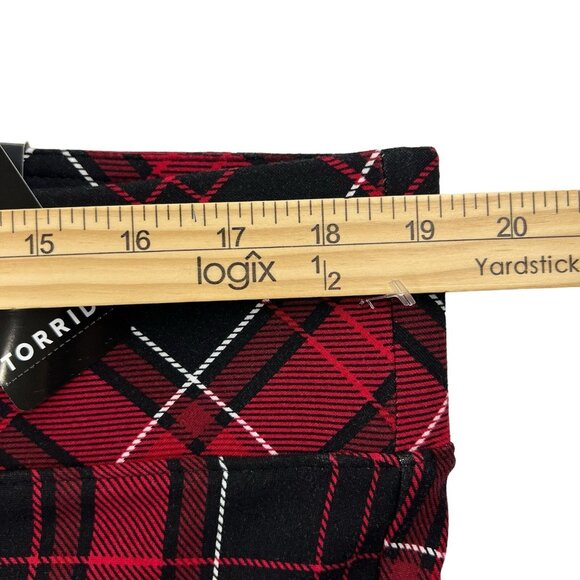 NEW Torrid Women's Plaid Pixie Pant Size 2R-2X Pull-on Red Black White Stretch - Picture 9 of 13